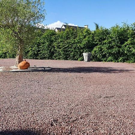 Bed and Breakfast Le Coup De Foudre Le Molay-Littry Exterior foto